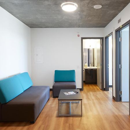Centennial Place Student Residence Scarborough Торонто Экстерьер фото