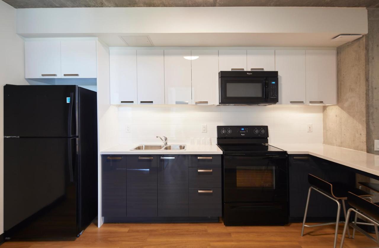 Centennial Place Student Residence Scarborough Торонто Экстерьер фото