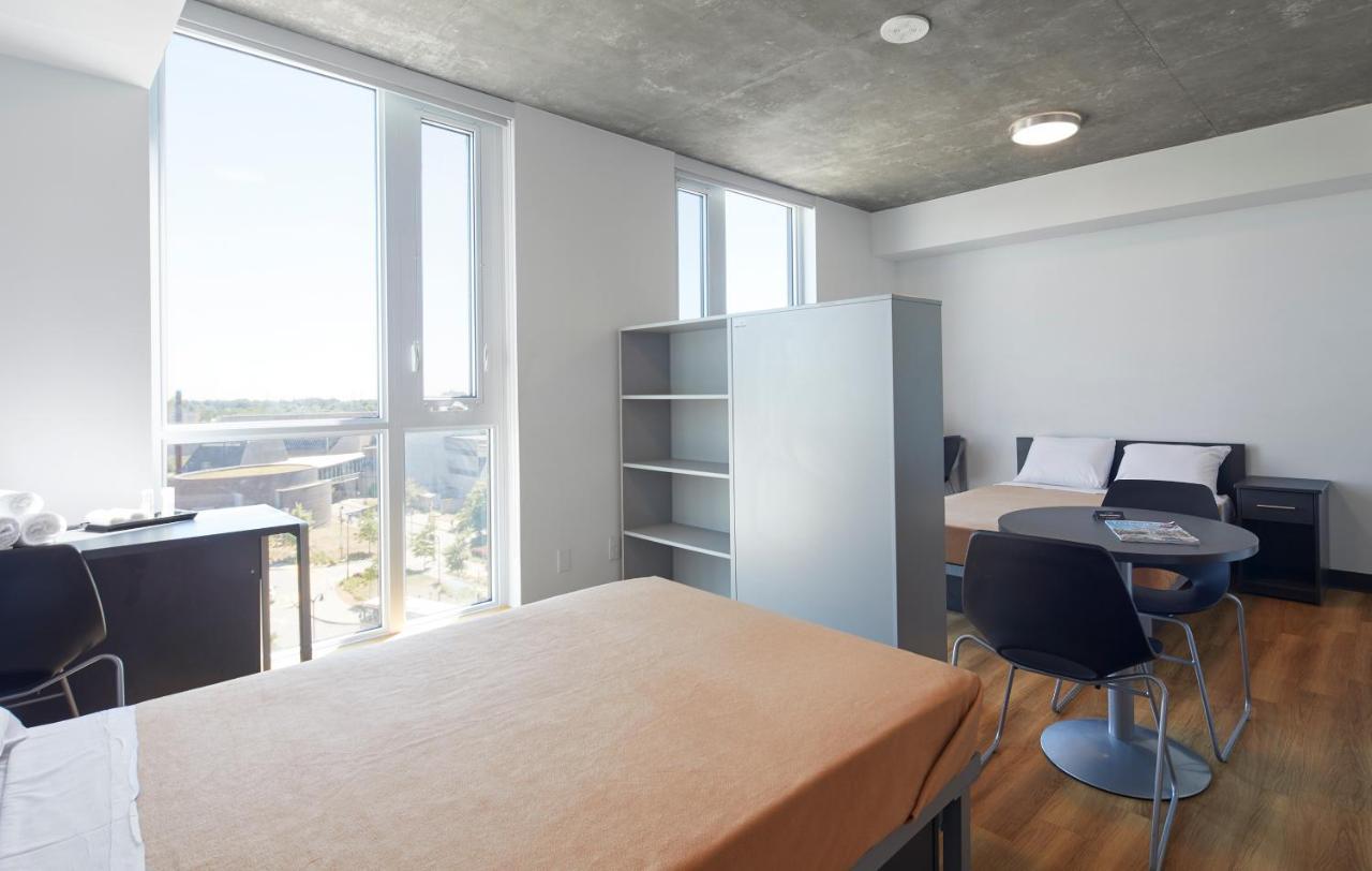 Centennial Place Student Residence Scarborough Торонто Экстерьер фото