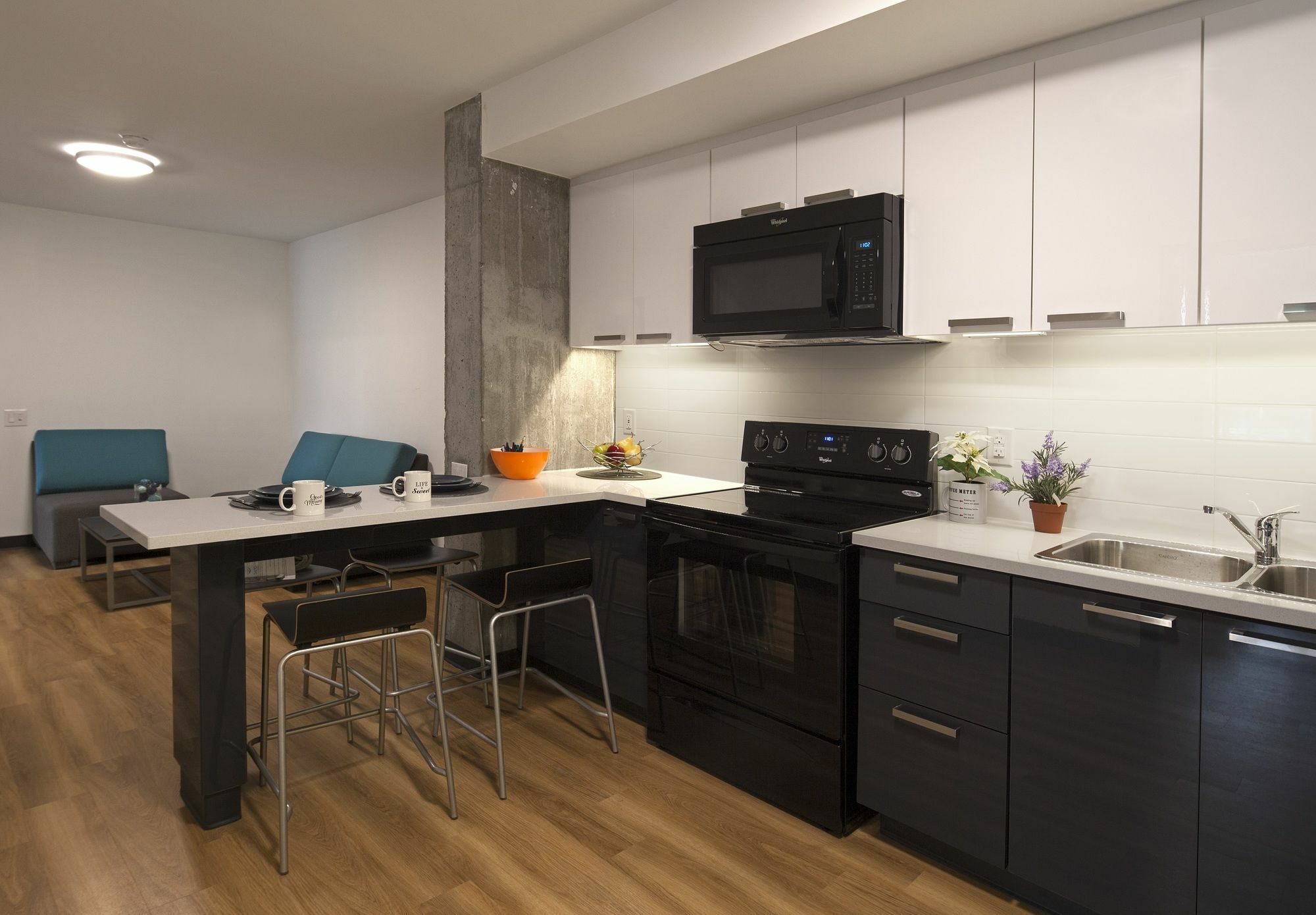 Centennial Place Student Residence Scarborough Торонто Экстерьер фото